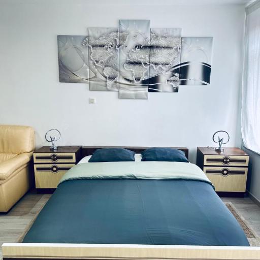 Chambre et SDD privées dans une maison partagée avec des résidents, undefined