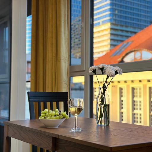 URBAN APARTMENTS PREMIUM, Opolska 10 No 80, Free Garage, Self Check-in, undefined