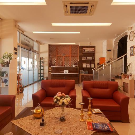 Udi Hotel, undefined