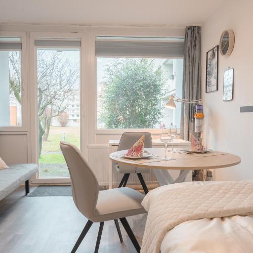 Zentral nah MHH Terrasse Komfort - Haustiere willkommen, undefined