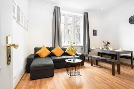 2bedroom in historic villa near Nymphenburg Palace, undefined