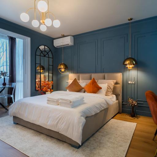 Opal Gem Studio in Old Town, undefined