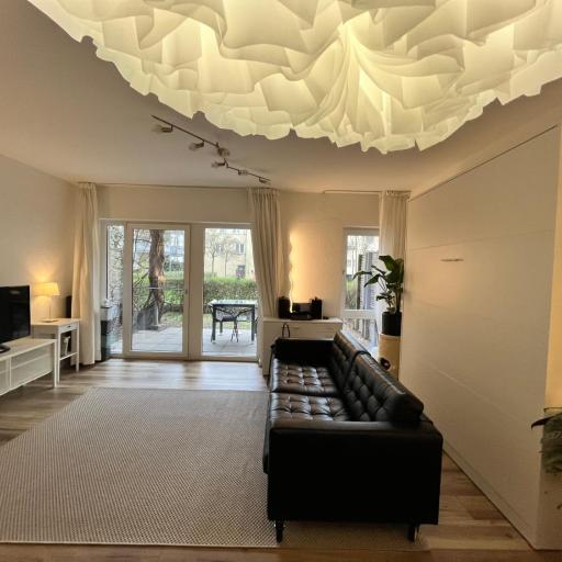 Separate Privat Room in shared Apartment with 2 cats and 1 person, undefined