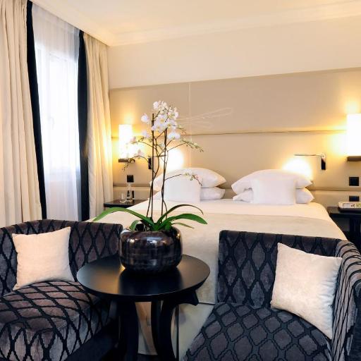 Hôtel Tiffany by Fassbind, undefined