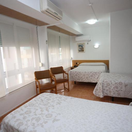 Hotel Cervantes, undefined