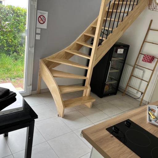 STUDIO proche aéroport, undefined