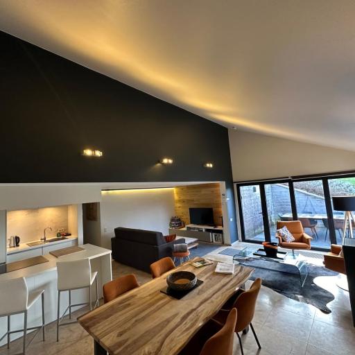 Sakura Lodging, undefined