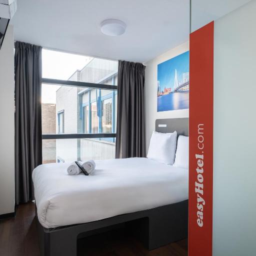 easyHotel Rotterdam City Centre, undefined