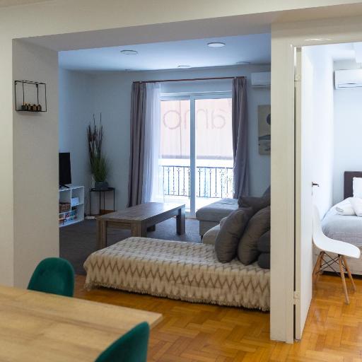 Acropolis View 4-BD Central Apartment, undefined