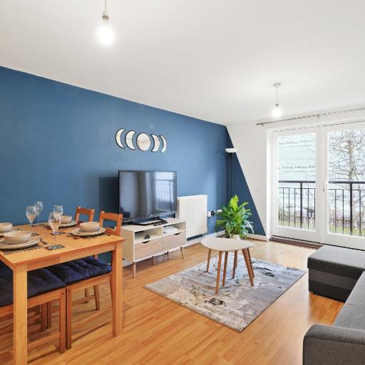 Modern 2BR Apartment Central Bishops Stortford, undefined