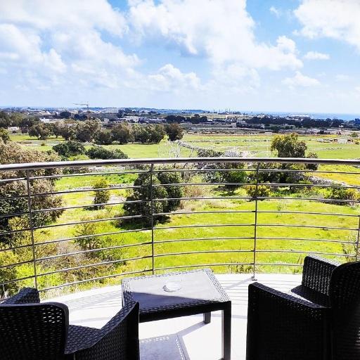 Skyline Court Holiday Apartments, undefined