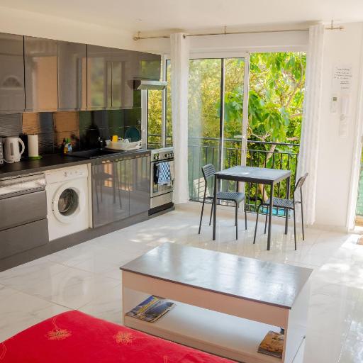 La Turbie, charmant logement., undefined