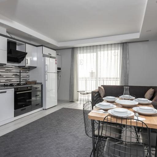 1-Kaleiçi ve Markantalya’ya yakın Büyük Ev, undefined