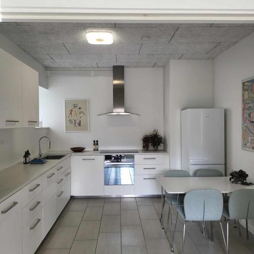 Charmerende villalejlighed på 80 kvm inklusiv gårdhave, undefined