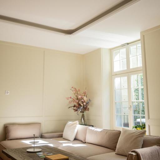 Exklusive Stadtwohnung mit Innenhofterrasse, Pool und Sauna, undefined