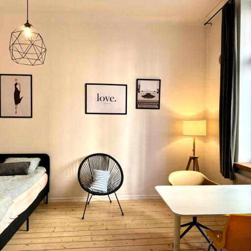 Melrose Place, undefined