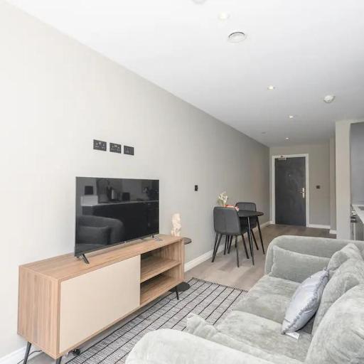 City Centre Deluxe with amazing Garden Terrace - Pass the Keys, undefined