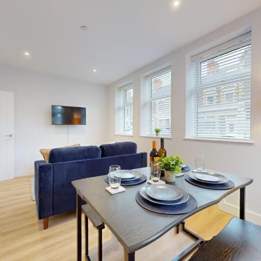 Spacious One Bedroom | WiFi, undefined