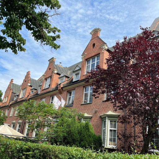 Hotel Logos, undefined