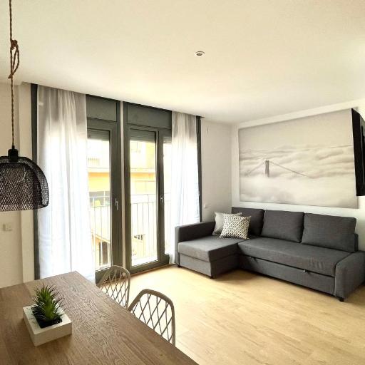 Dúplex 2 hab con terraza by Prestigi, undefined