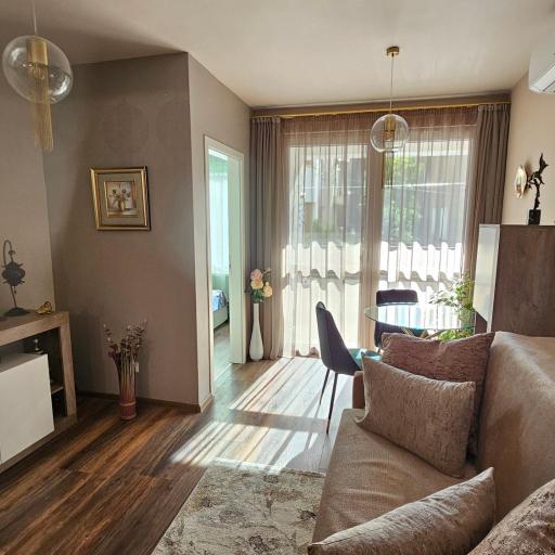 Bright Inn - Holiday & Business Apartment, undefined