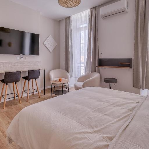 Short Time Suites Toulon Centre 1 "LE STUDIO" Check-in auto, undefined