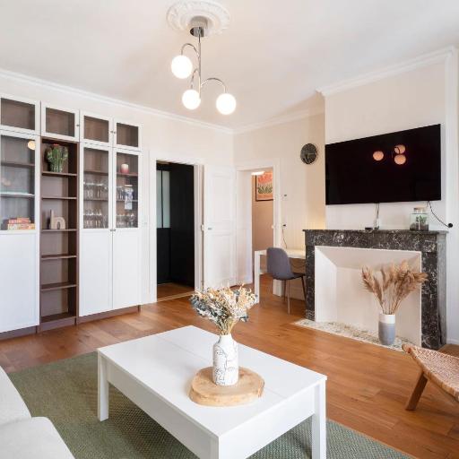 Le Charlise, undefined