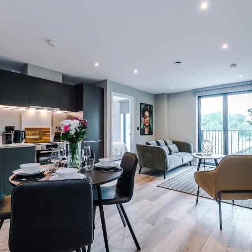 Stylish Leeds City Centre Flat - Free Parking, undefined