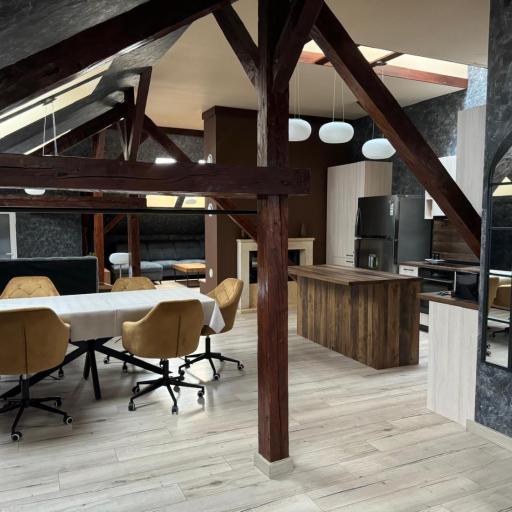 Ana's Home Central, undefined