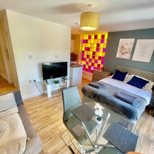 cambridge city centre immaculate Studio sleeps 2 - central location paradise street, undefined