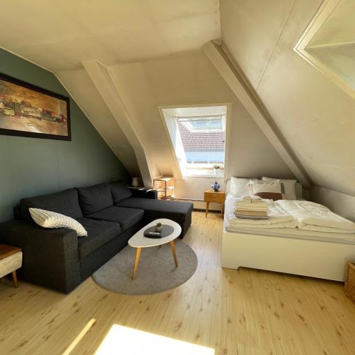 City View & Central Location, undefined