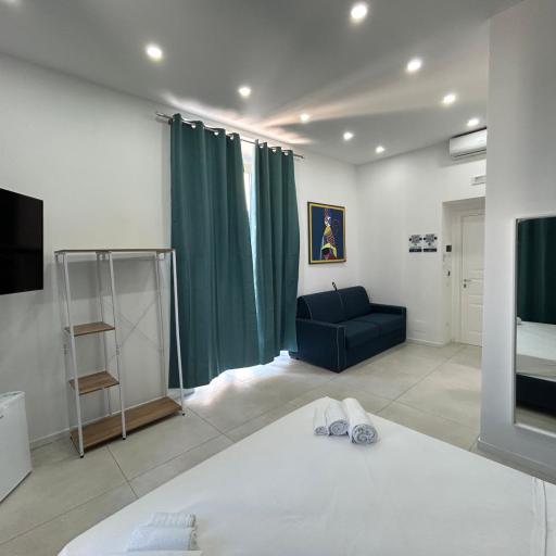 Enjoy rooms Naples, undefined