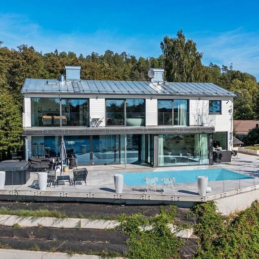 Lyxig villa i Solsidan, undefined