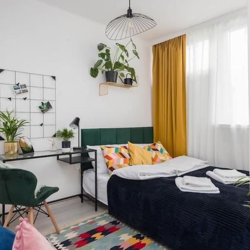 Spacious Studio with Park View, undefined