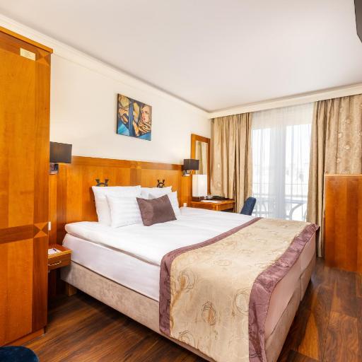 Carlton Hotel Buda Castle, undefined