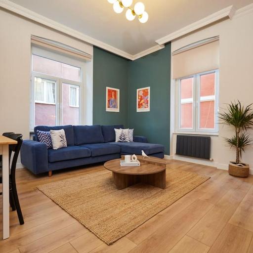 Stunning 3BR 2Bath AC in Center - Santur D3, undefined