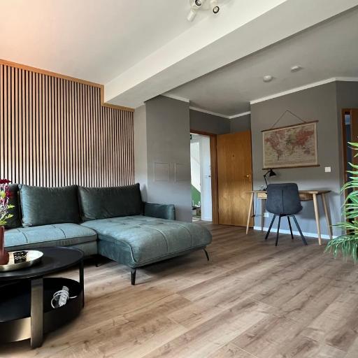 Chez Phéline, undefined