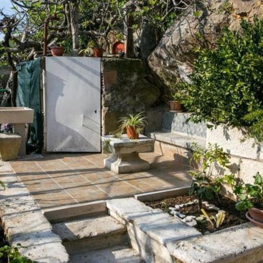 Guest House Kusalo- Studio Apartment with Patio Studio 1, undefined