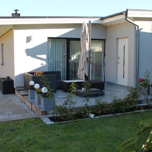 Stenhuset, undefined