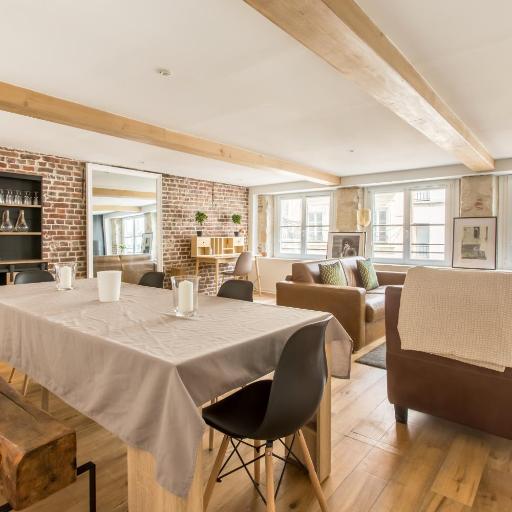 Duplex d'Exception avec Patio Privé - Hyper Centre, undefined