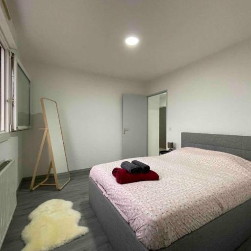 T2 7 Lys - central, terrasse, garage, undefined