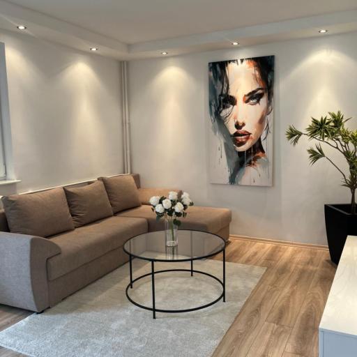 Ruby Modern Central Apartment, undefined