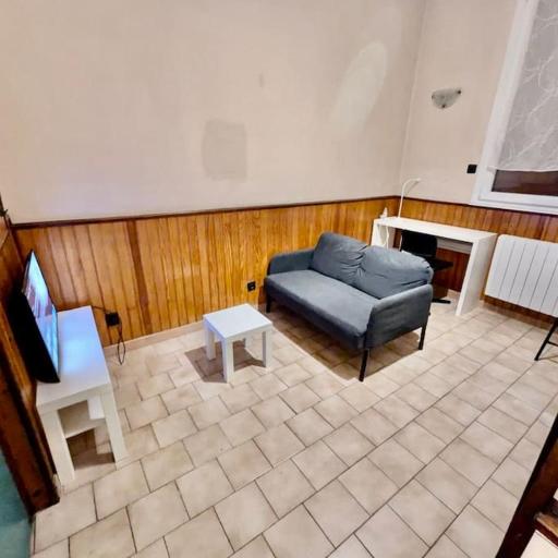 Studio - Hyper Centre avec Parking & Wifi Gratuit, undefined