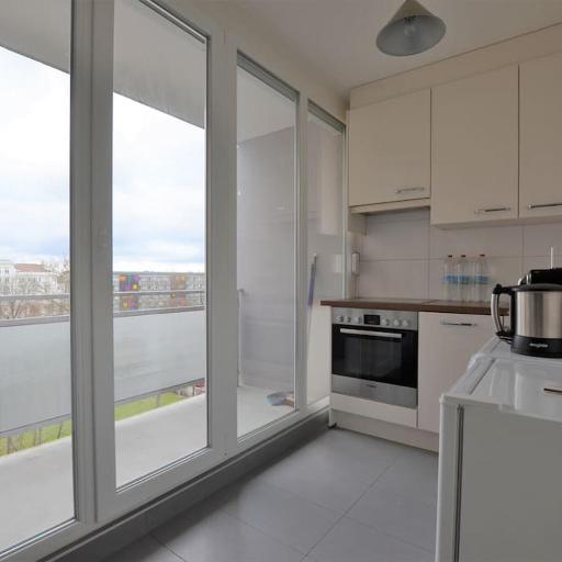 Studio 76 - Balcon, proche Bâle, undefined