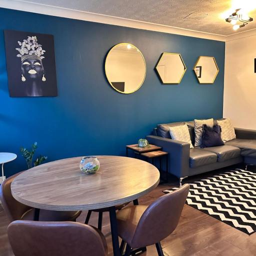 BrightCentral Apartment With Parking, undefined