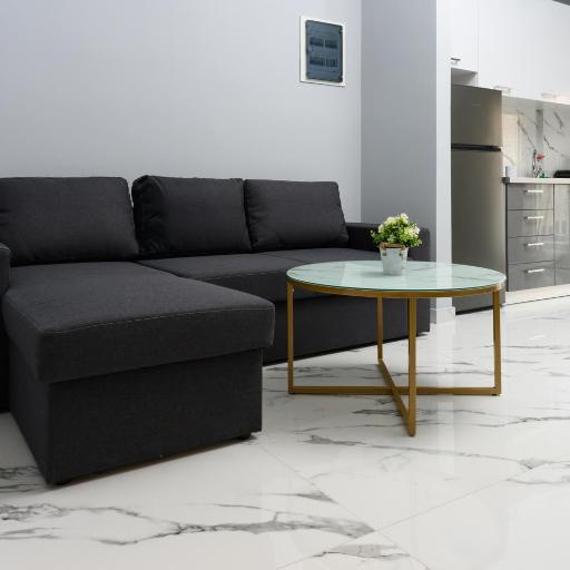 Urban Luxury Side 1, undefined