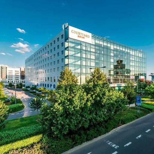 Courtyard by Marriott Prague Airport, undefined