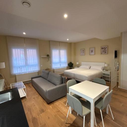 Apartamentos Turisticos Aeropuerto Barajas, undefined