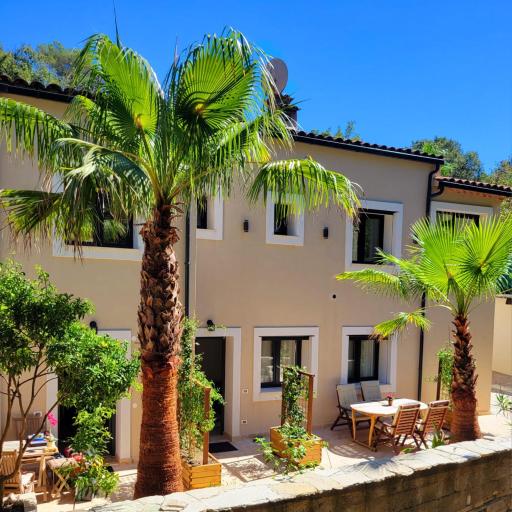 Villa Riviera, undefined