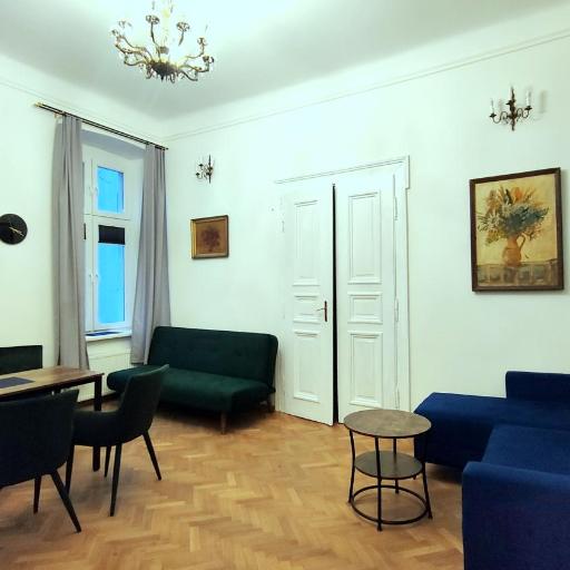 Falcon Apartment, undefined